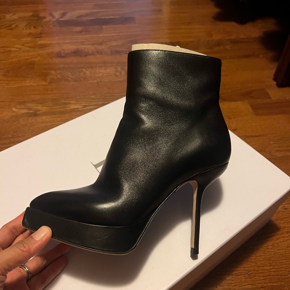 Authentic Dior booties. - Picture 7 of 8